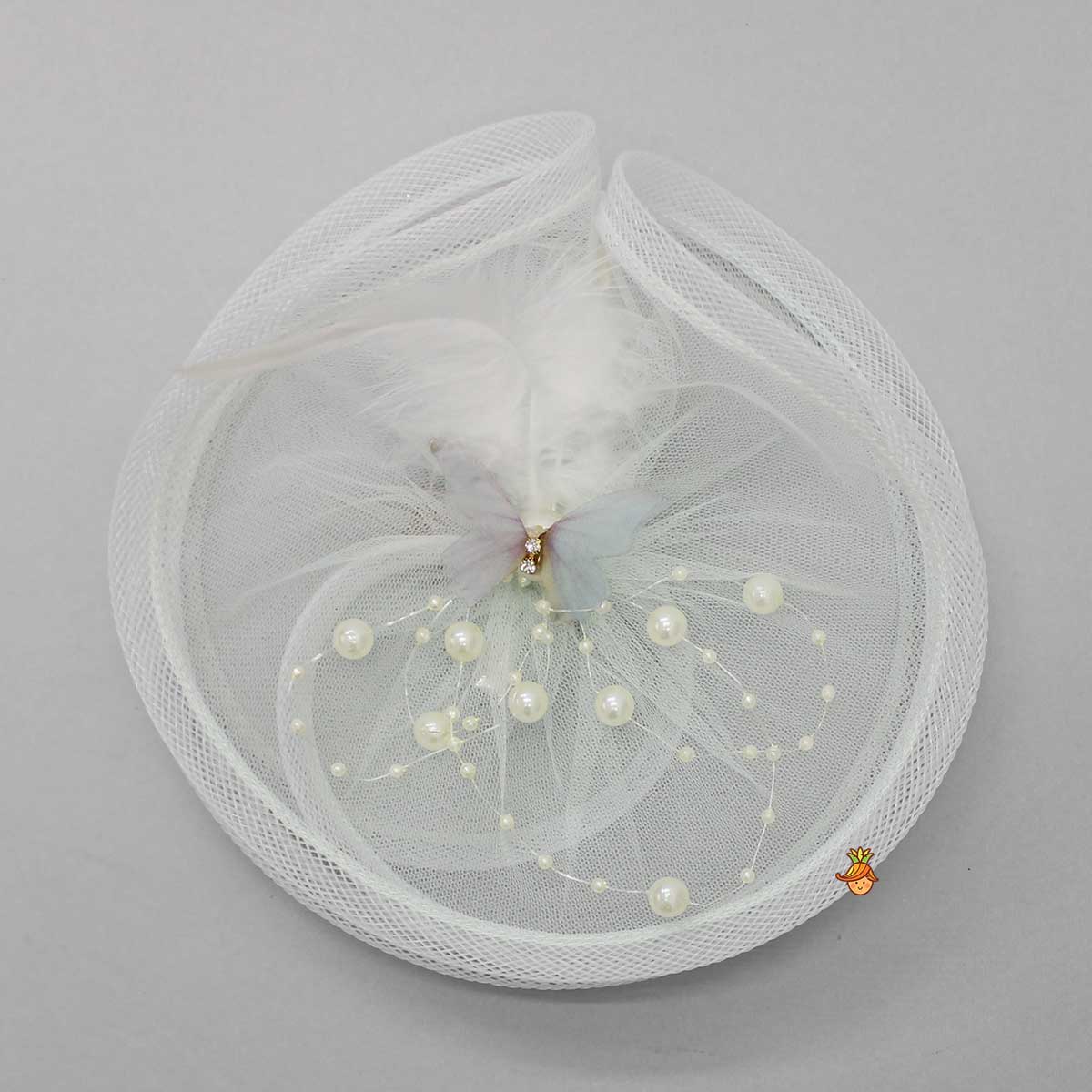 Butterfly Embellished Twisted Off White Pearl String Hair Clip