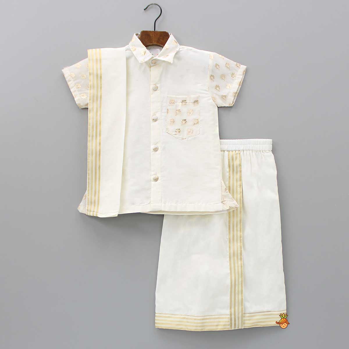 Exquisite Off White Shirt And Stitched Lungi With Shawl