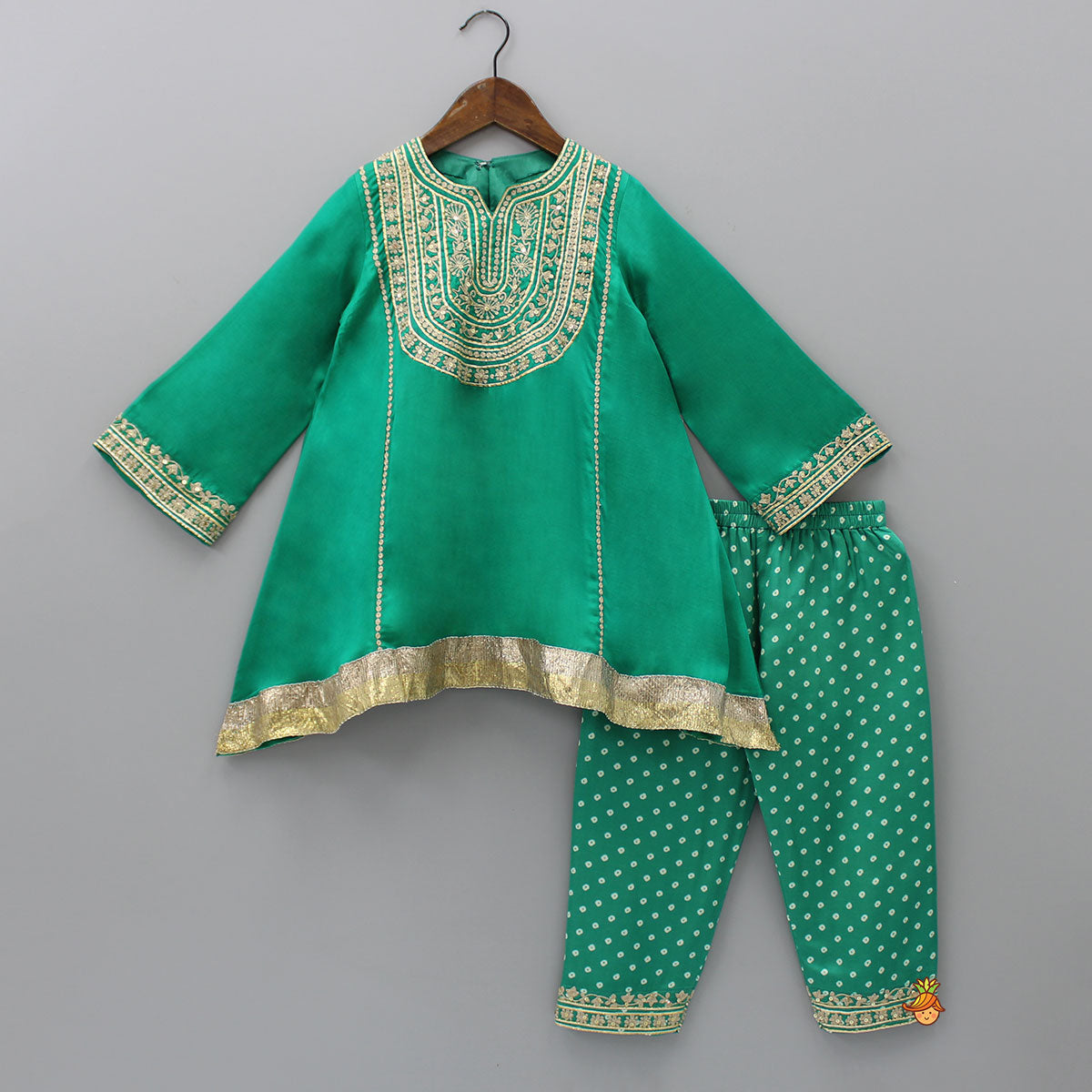 Gota Work Asymmetric Green Kurti And Bandhani Printed Pant