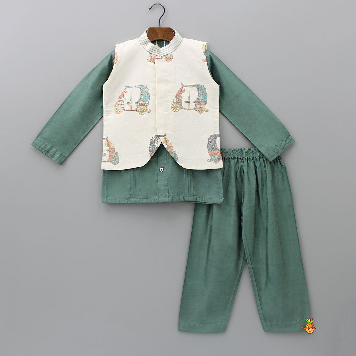 Pin Tuck Green Kurta With Embroidered Jacket And Pyjama
