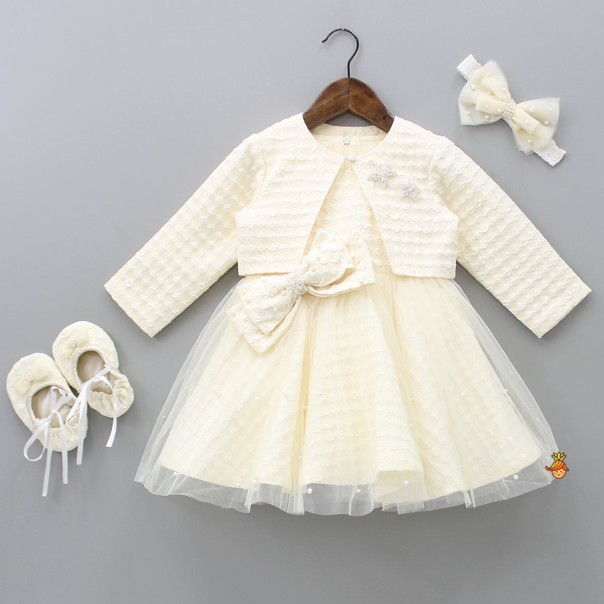 Beautiful Cream Bowie Dress With Jacket And Matching Head Band With Booties