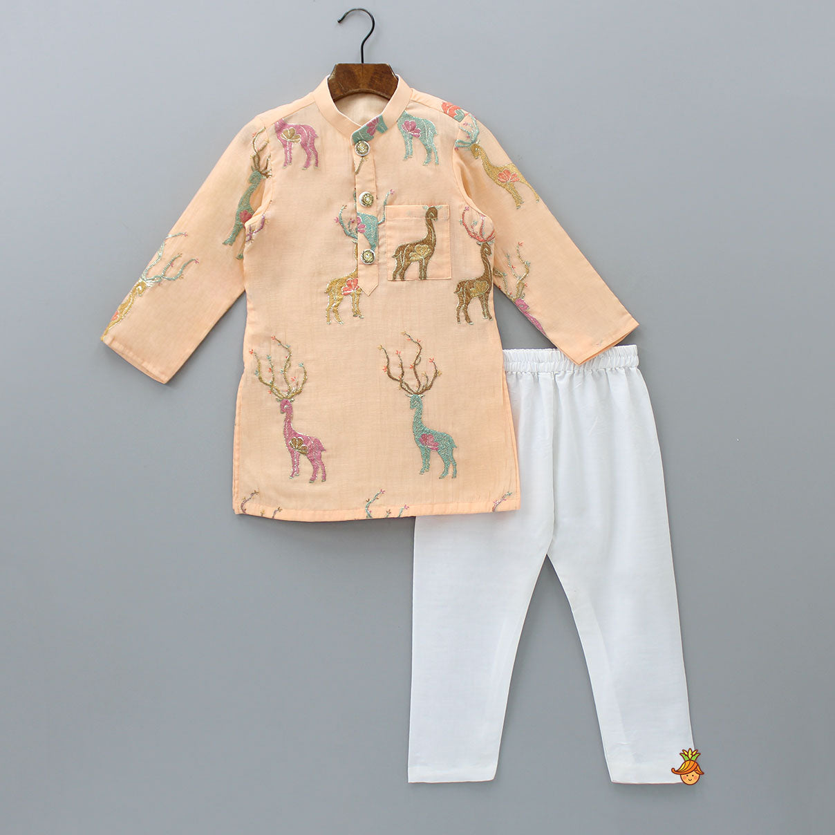 Patch Pocket Detail Embroidered Peach Kurta And Off White Pyjama