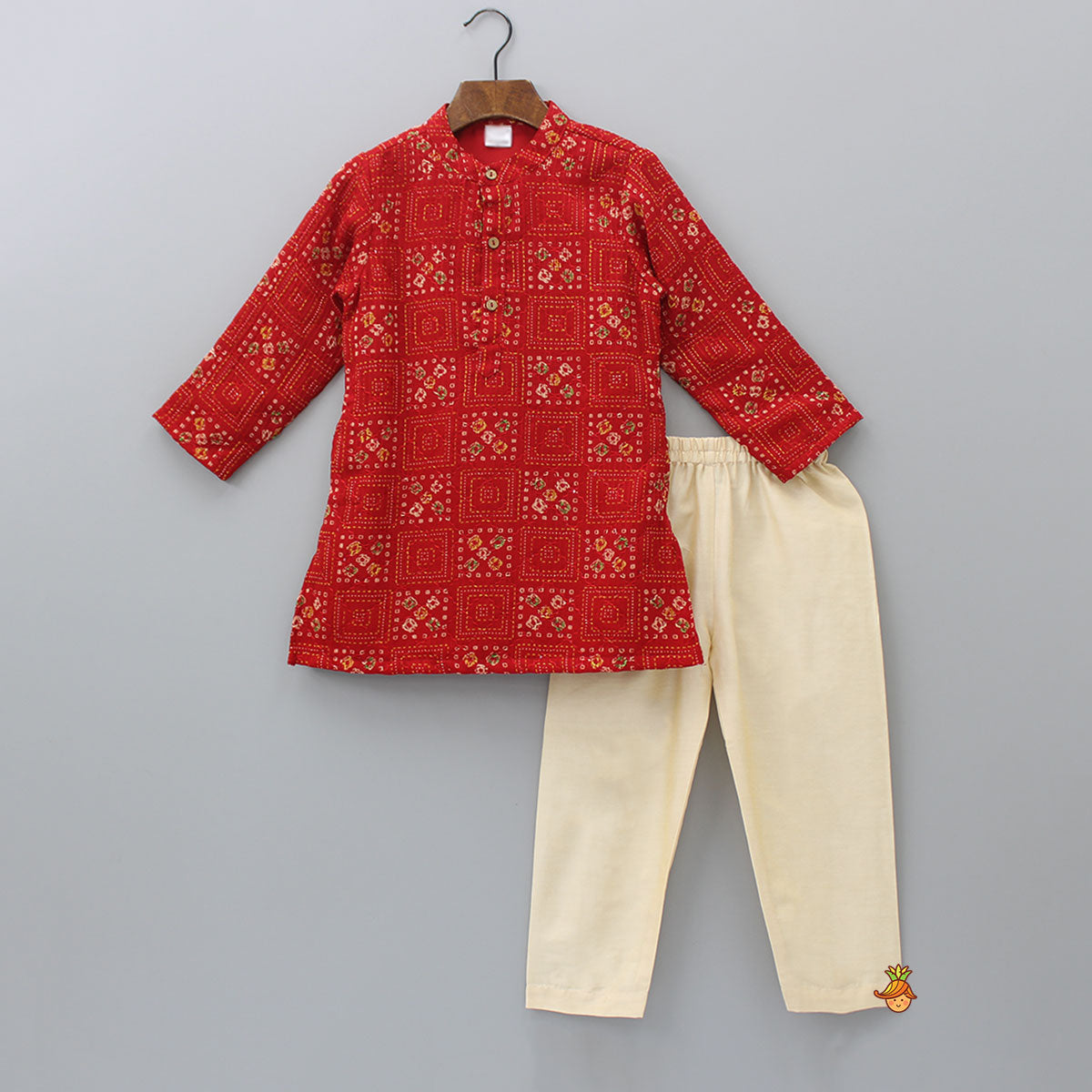 Red Bandhani Printed Kurta With Beige Pyjama