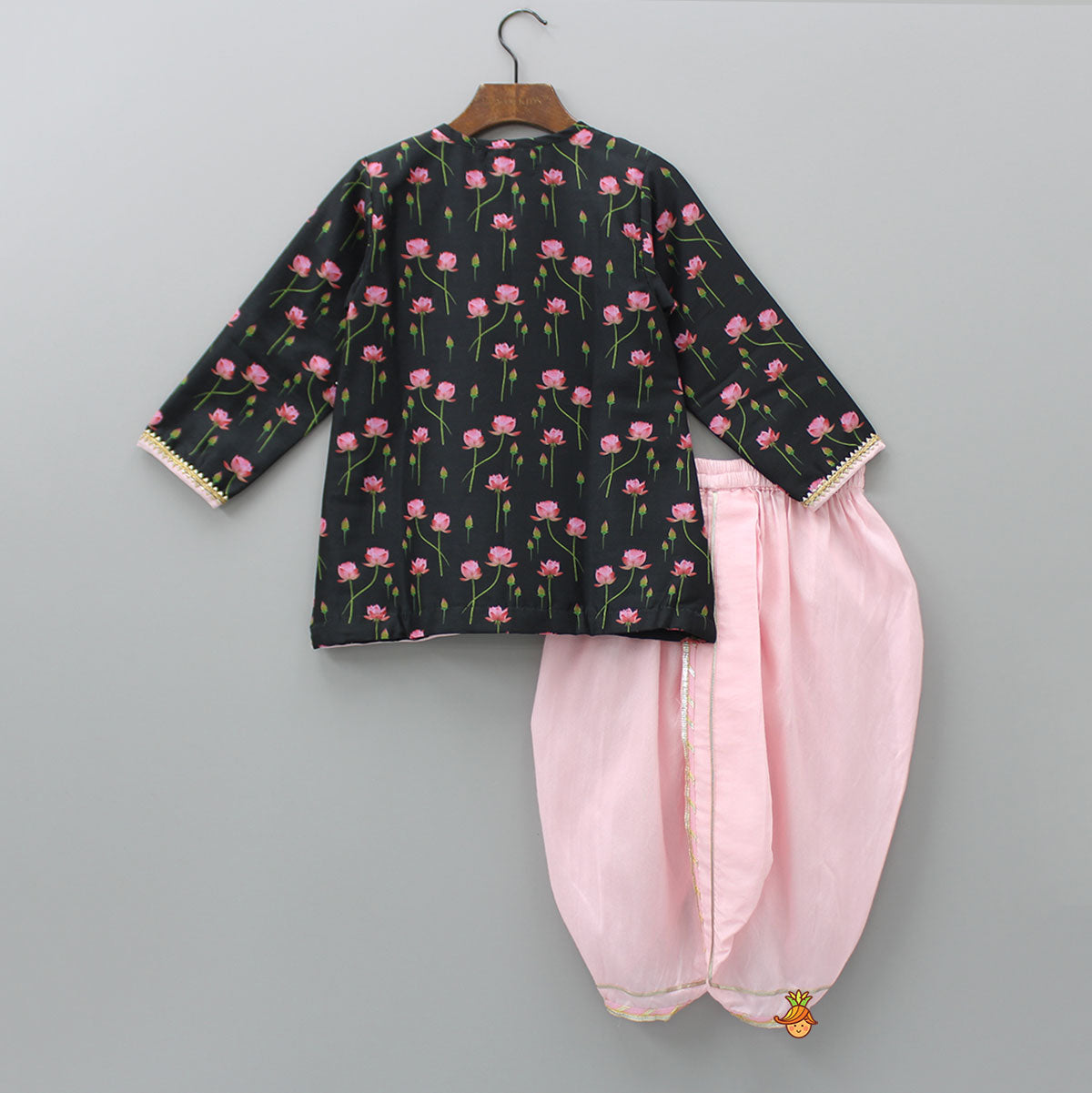 Lotus Printed Side Knot Detail Black Kurta And Pink Dhoti With Matching Mukut