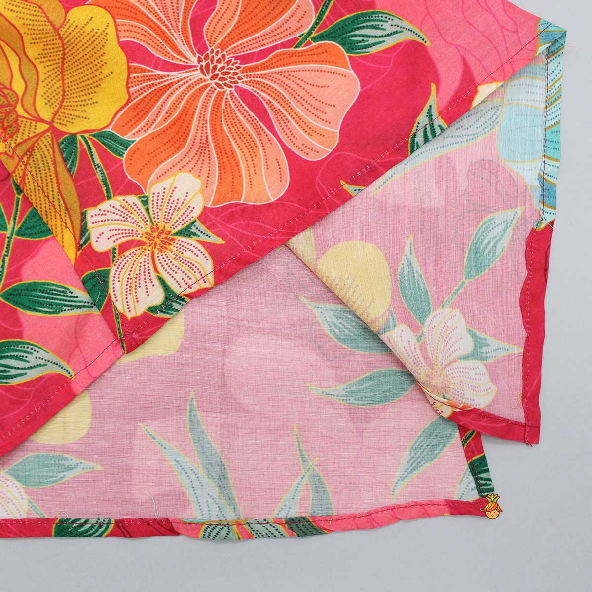 Pom Poms Adorned Multicolour Kurta And Pockets Detail Pyjama