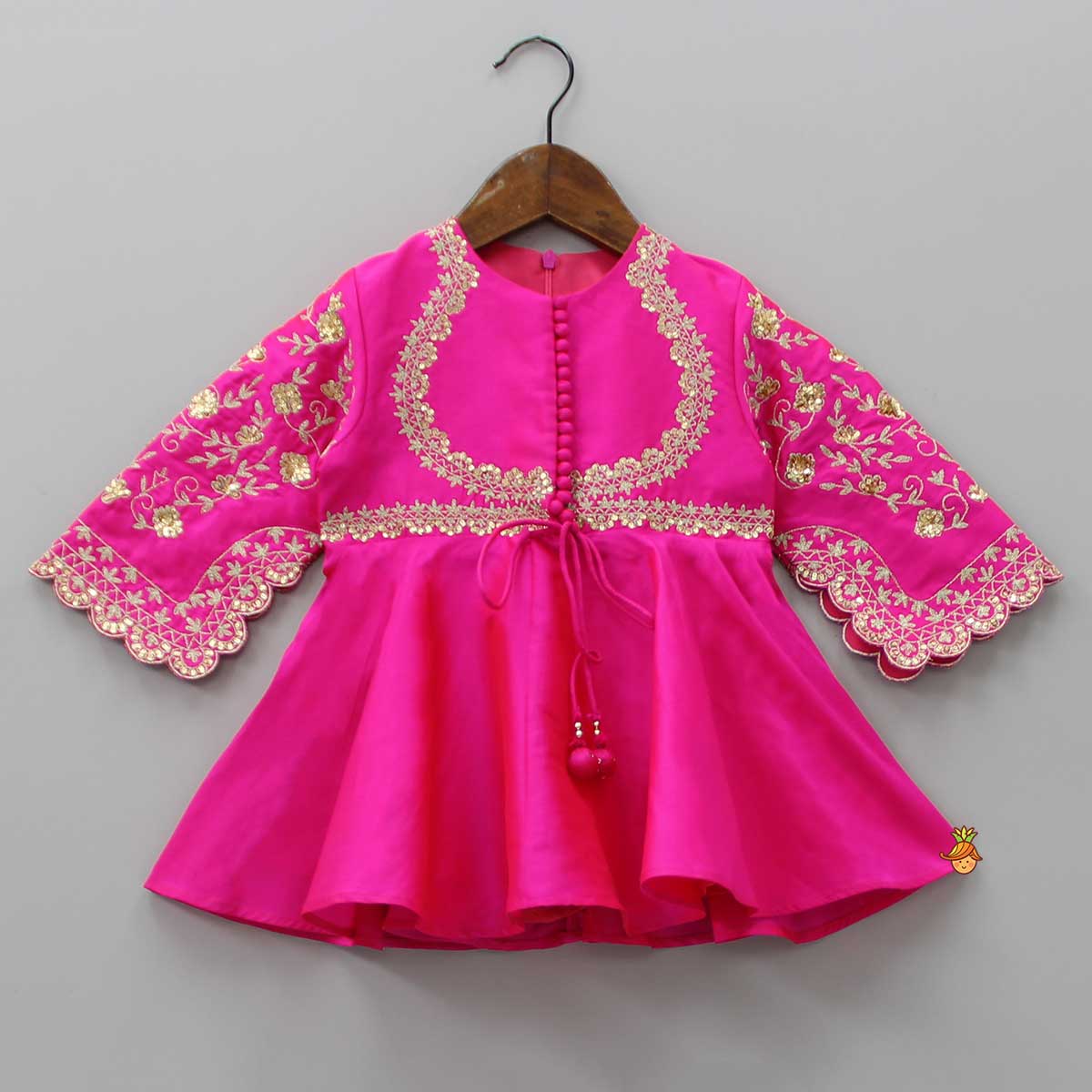 Potli Buttons Detail Front Open Pink Kurti And Dhoti With Net Dupatta